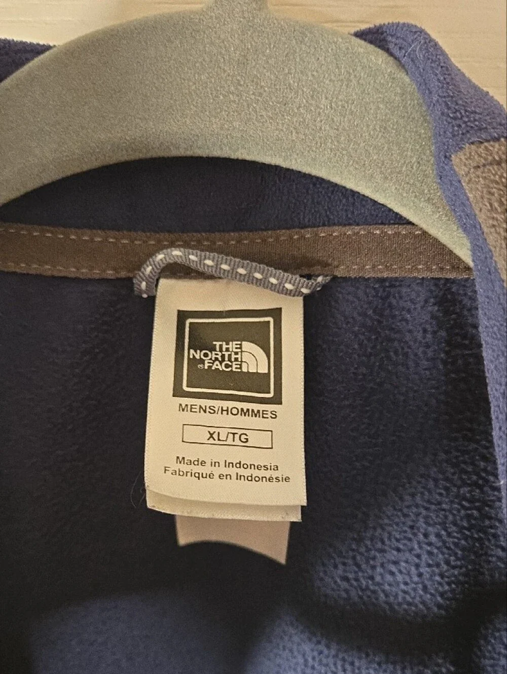 The North Face Navy and Gray Quarter-Zip Fleece Pullover Size XL